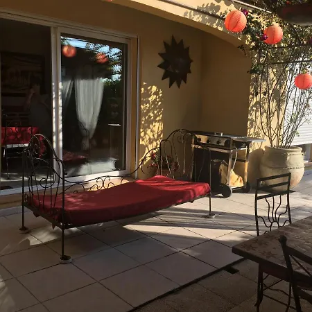 住宿加早餐酒店 Aux Amandiers