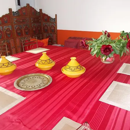 住宿加早餐酒店 Aux Amandiers Fréjus