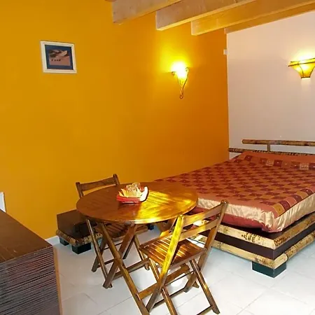 Aux Amandiers 4* Fréjus
